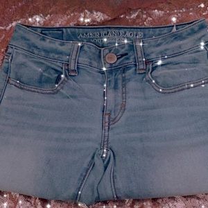 Light wash American eagle jeans